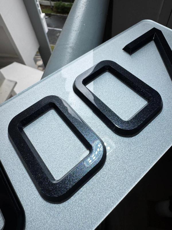 Pearl Black photo 1